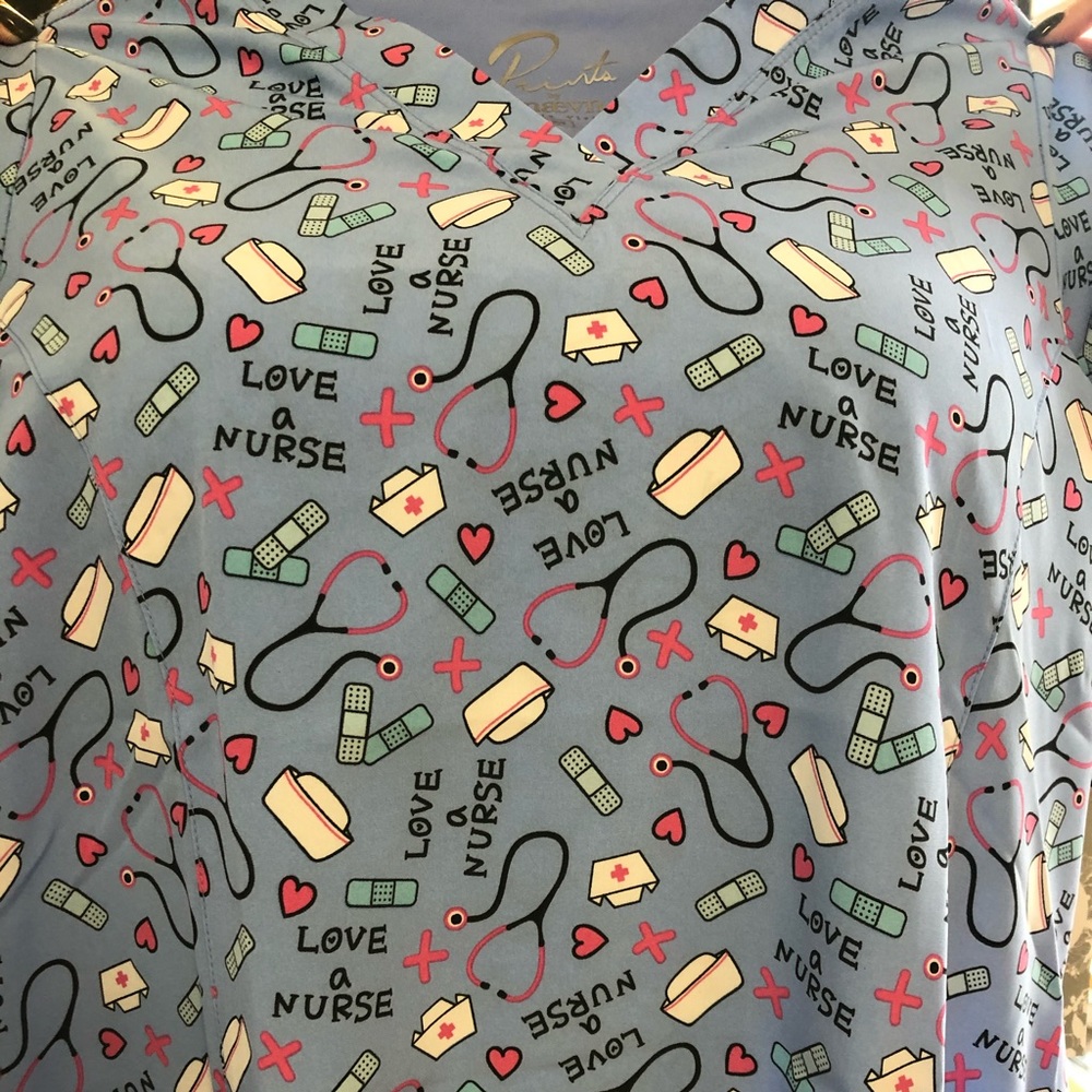 Maevn non cotton scrub top